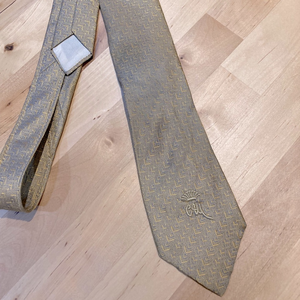FINAL PRICE Vintage Men’s gold & light blue necktie